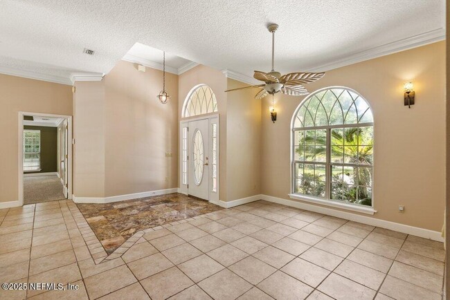 Building Photo - 3721 Creek Hollow Ln
