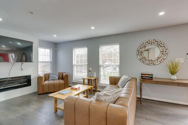 Foto del edificio - 3102 Hillside Ave