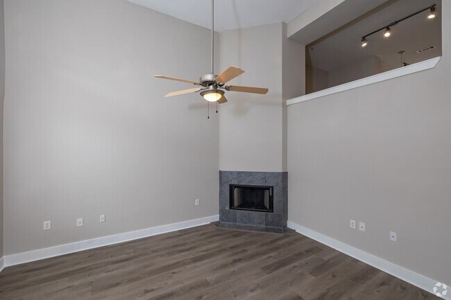 Foto del edificio - 875 N Eldridge Pkwy