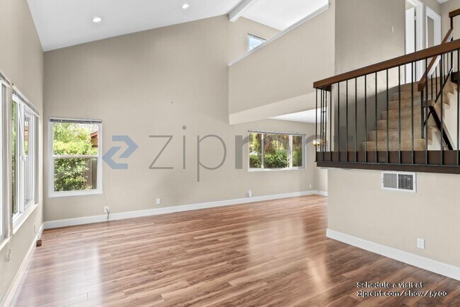 Foto del edificio - 655 Bogalusa Ct