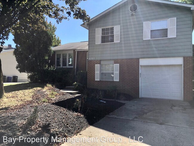Building Photo - 4 br, 2.5 bath House - 8911 Winands Road