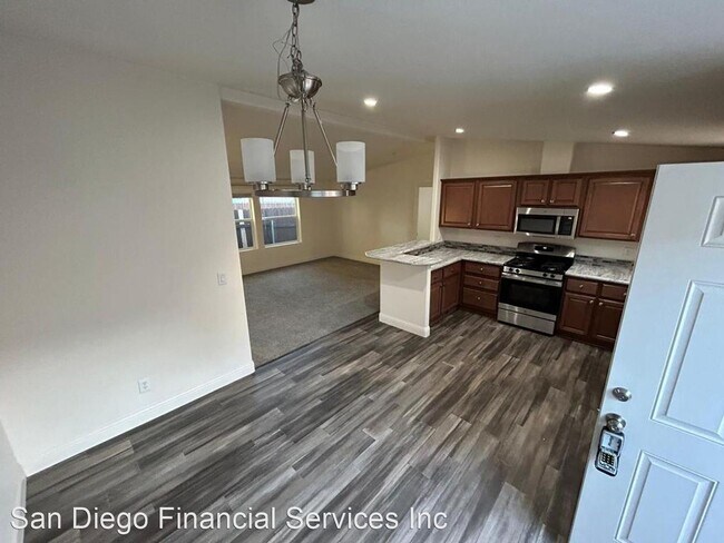 Building Photo - 3 br, 2 bath House - 3045 Marshall