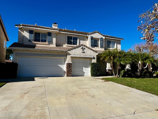 Building Photo - Spacious 4-Bedroom Murrieta Home with Loft & 3-Car Garage
