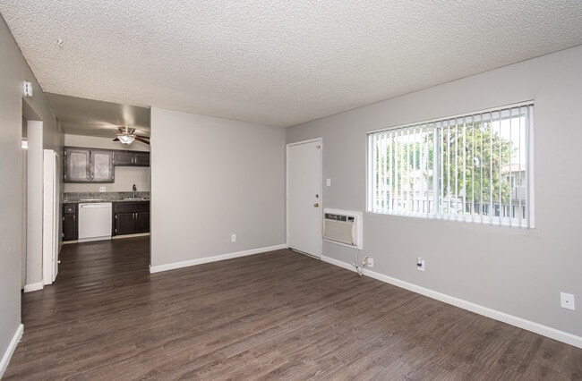 Building Photo - Park Place