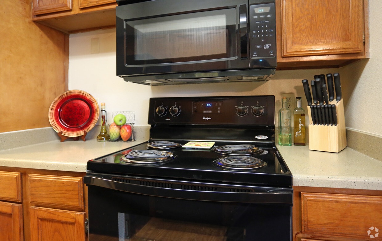 Kitchen - Deer Cross