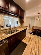 Building Photo - 5888 Bridgeport Lake Way