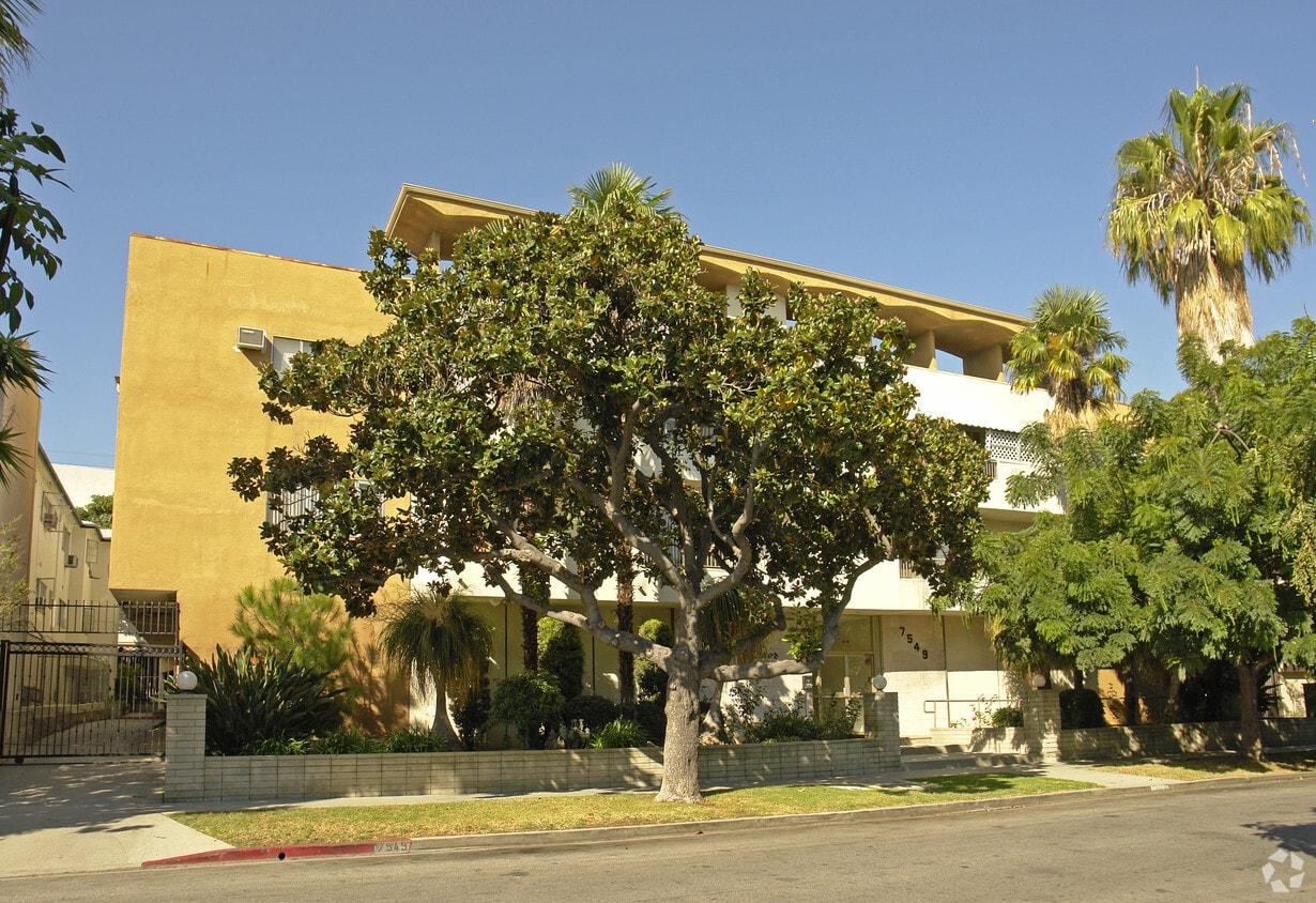 Foto principal - Century Manor Apartments