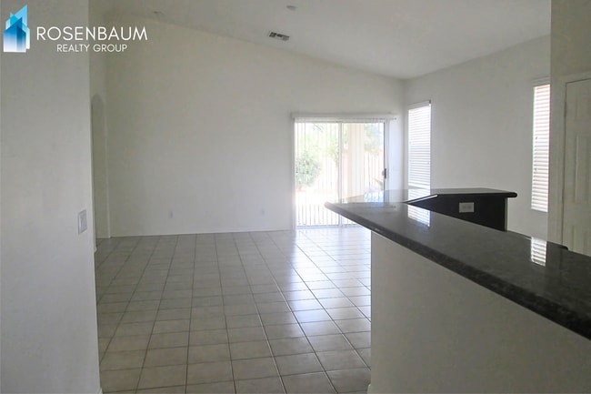 Building Photo - Beautiful 3-bedrooms, 2-baths home in the sought-after Pronghorn Ranch Community!