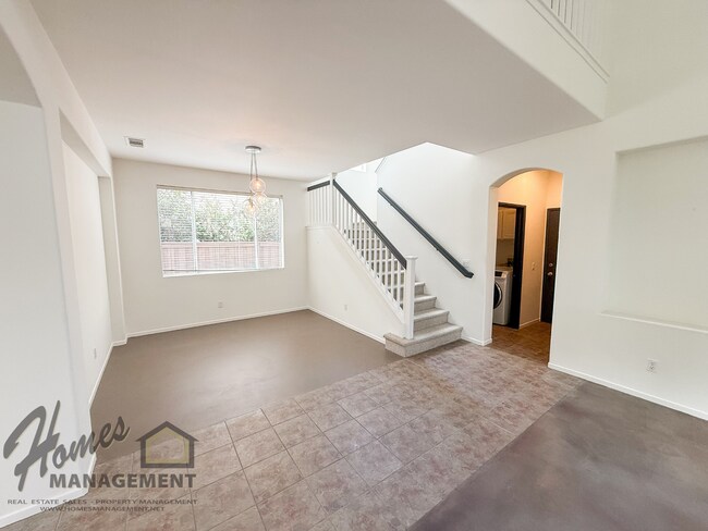 Building Photo - Homes Management - Carlsbad Home