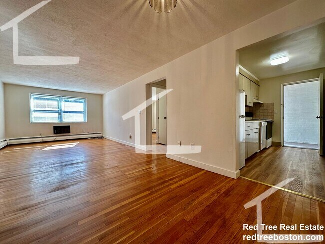 Foto del edificio - 15 Commonwealth Ct