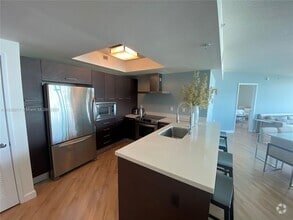 Building Photo - 150 Sunny Isles Blvd