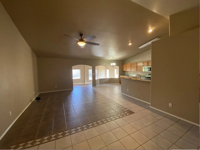 Building Photo - 1465 E Ironwood Dr