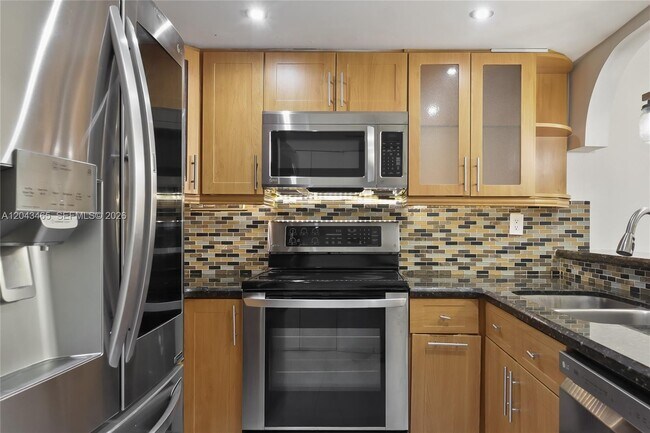 Foto del edificio - 12254 SW 16th Terrace