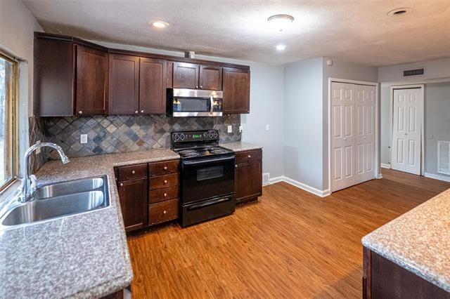 Foto del edificio - 3401 Tarkio Rd