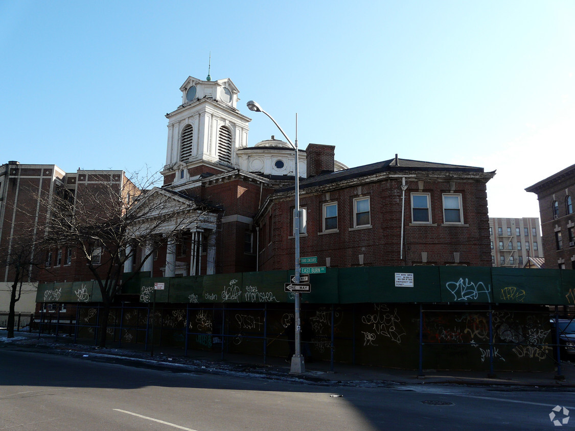 Building Photo - 1814 Grand Concourse