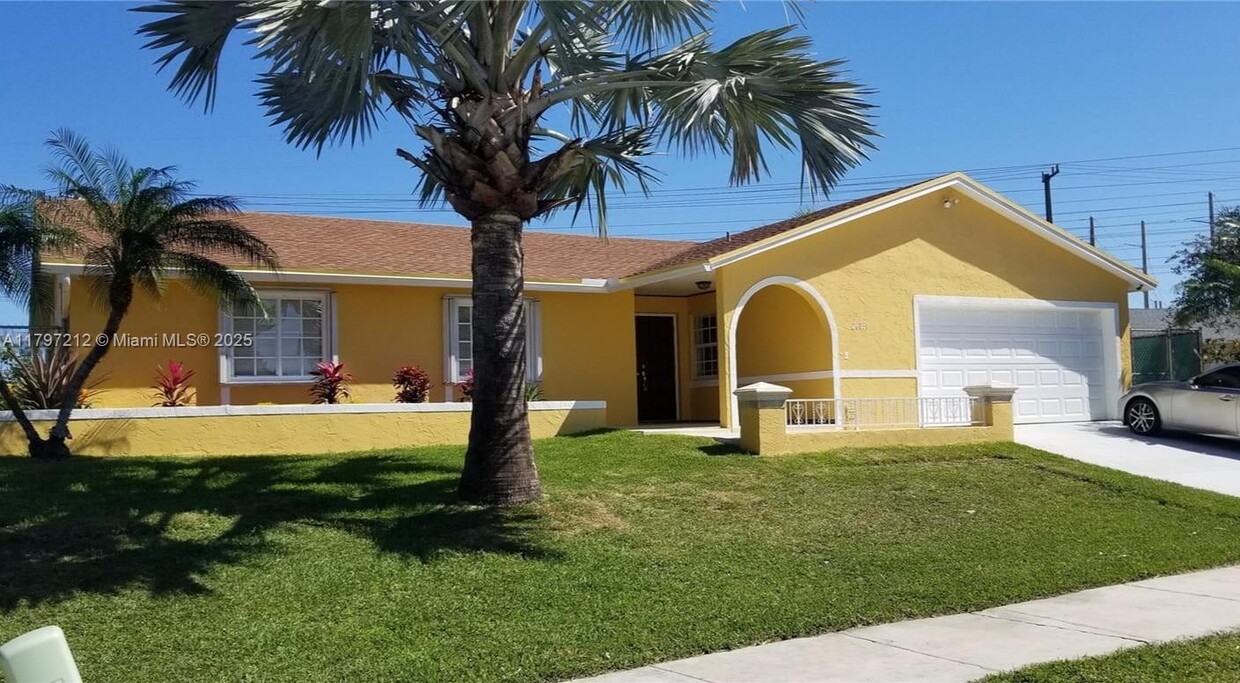 Foto principal - 26031 SW 130th Ave