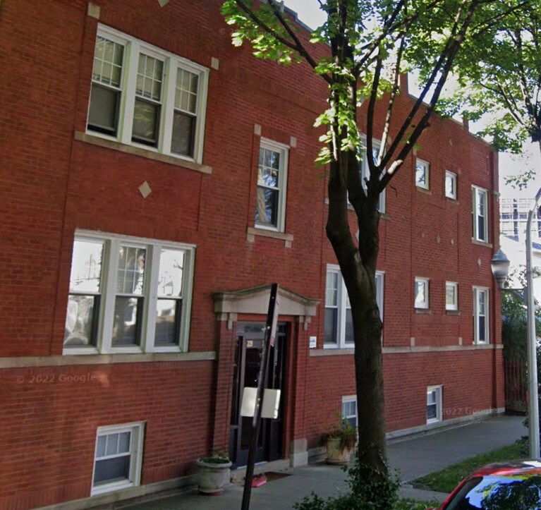Primary Photo - 3139 W School St
