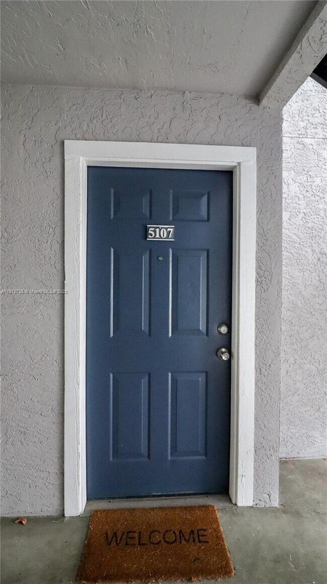 Foto del edificio - 10371 SW 150th Pl