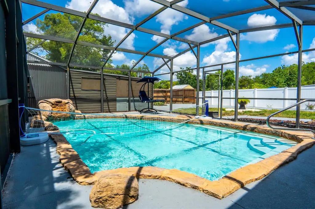 1118 Overdale St, Orlando, FL 32825 Room for Rent in Orlando, FL