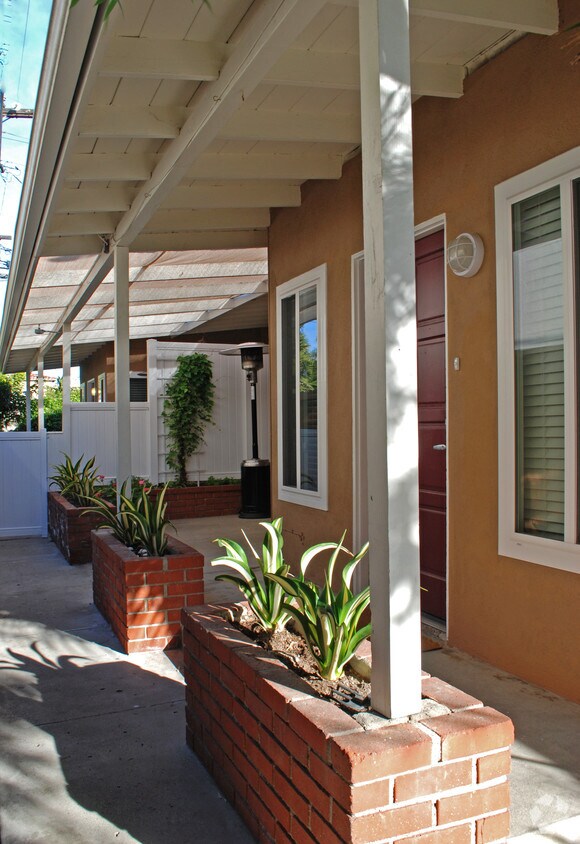 Building Photo - 310 Avenida Cabrillo