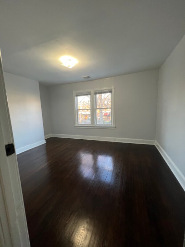 Foto del edificio - 518 Shepherd St NW