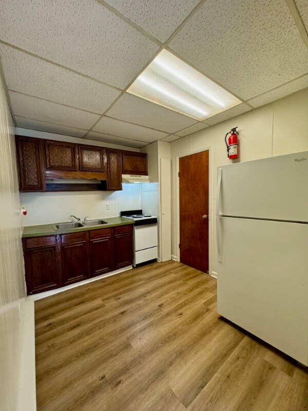 Primary Photo - 10680 Allentown Blvd