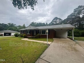 Building Photo - 3609 Melrose Dr