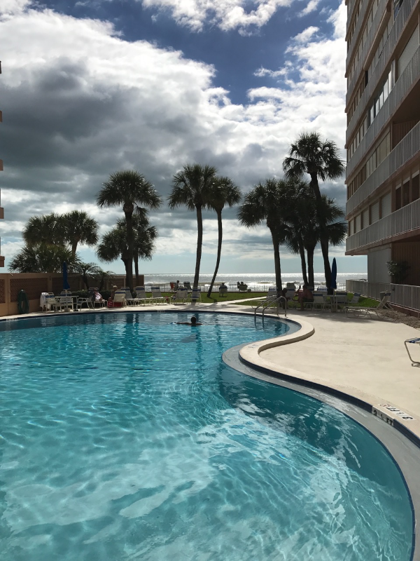 Foto principal - 16400 Gulf Blvd