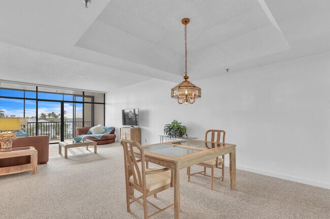 Foto del edificio - 11370 12 Oaks Way