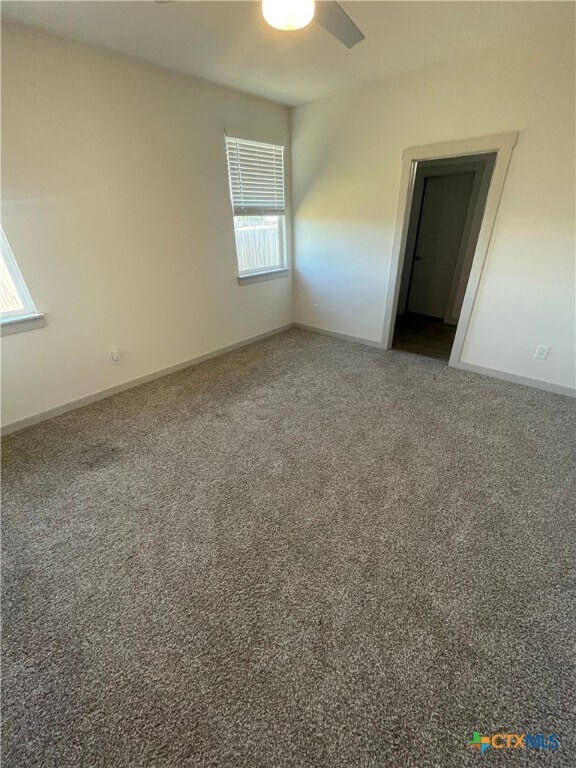 Foto del edificio - 540 Wilshire Rd