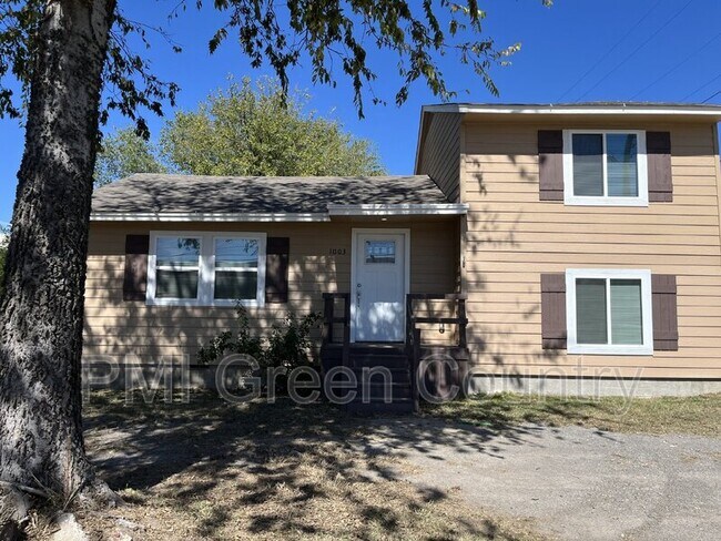 Foto del edificio - 1005 NE 1st St