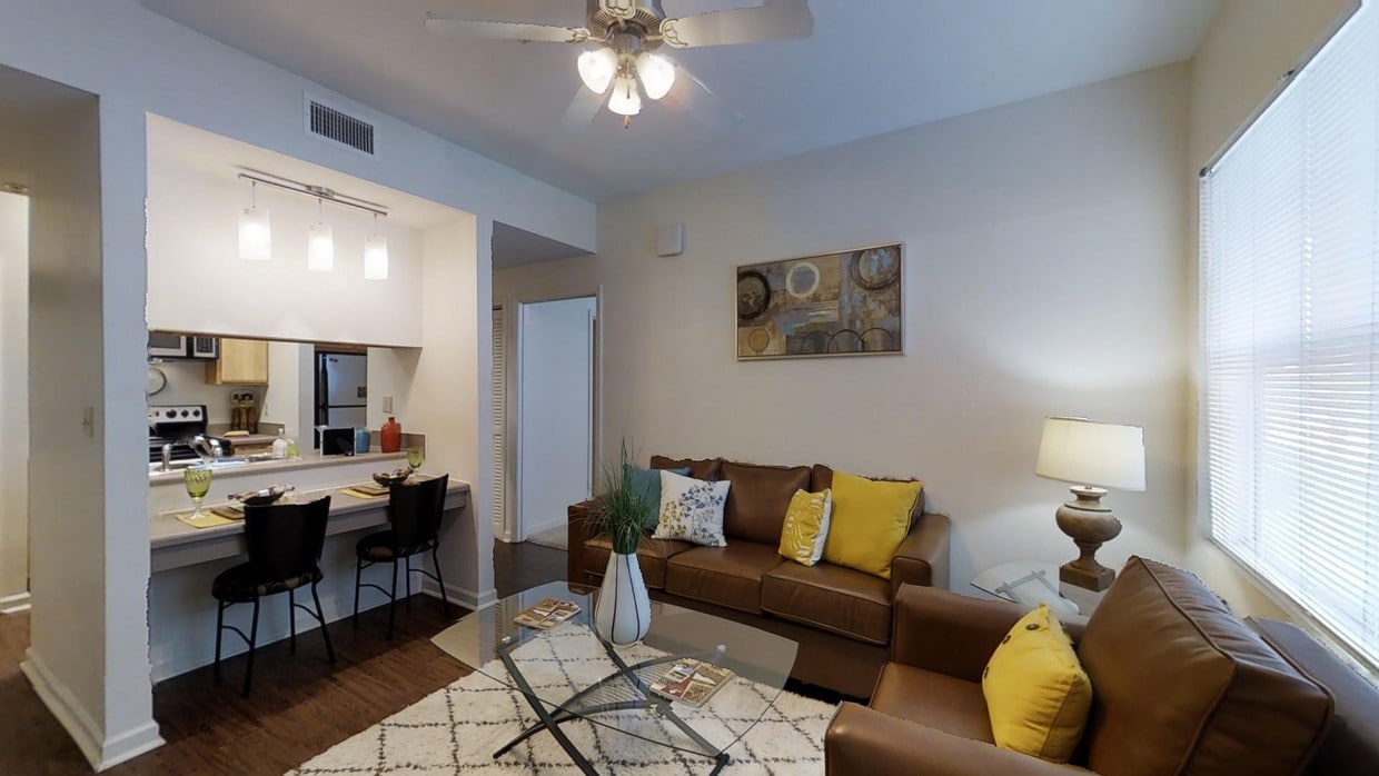 Photo - Legacy Student Living Apartments