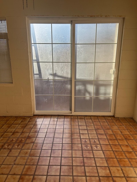 Photo - 94-331-331 Kahualena St Apartment