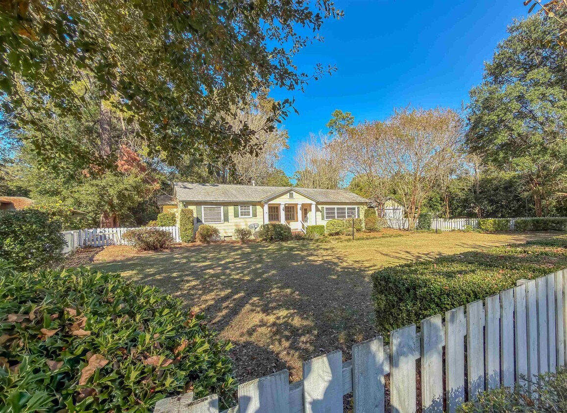 Foto principal - 514 Glenview Dr