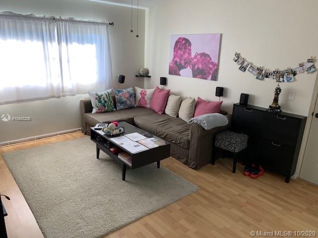 Foto del edificio - 3690 N 56th Ave