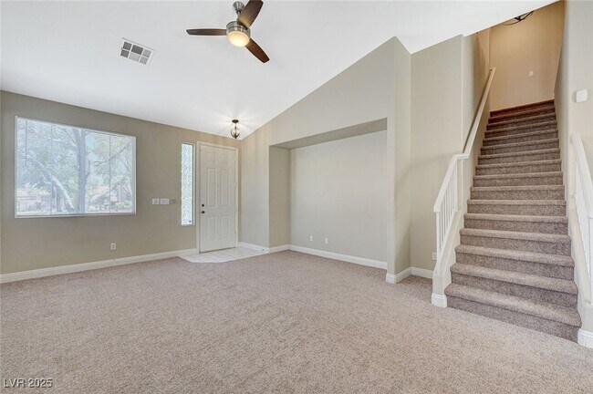 Building Photo - 877 Veranda View Ave