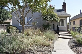 Building Photo - 5072 7th Ave