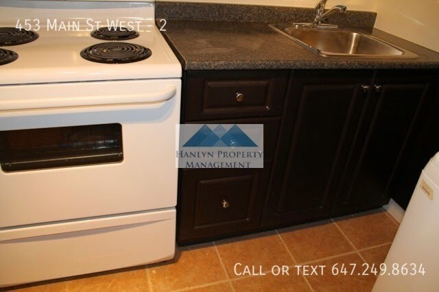 Photo du bâtiment - 453 Main St W