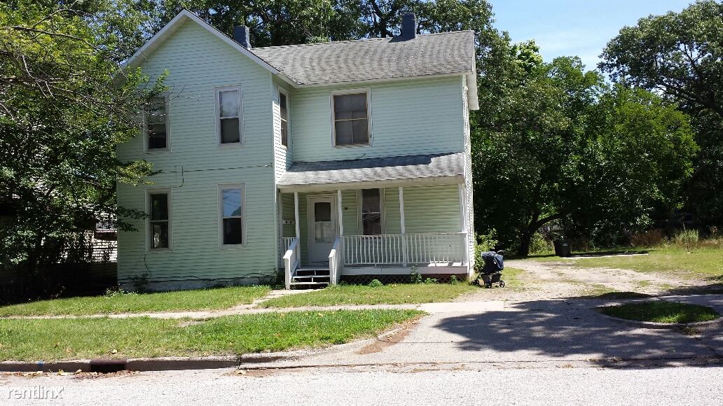 Building Photo - 1506 8th St