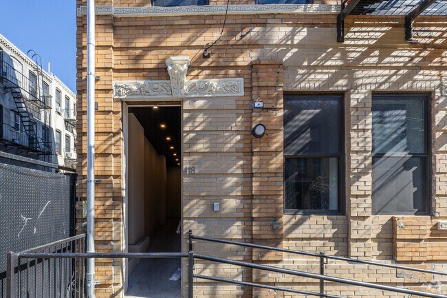 Building entrance. - 418 Suydam St