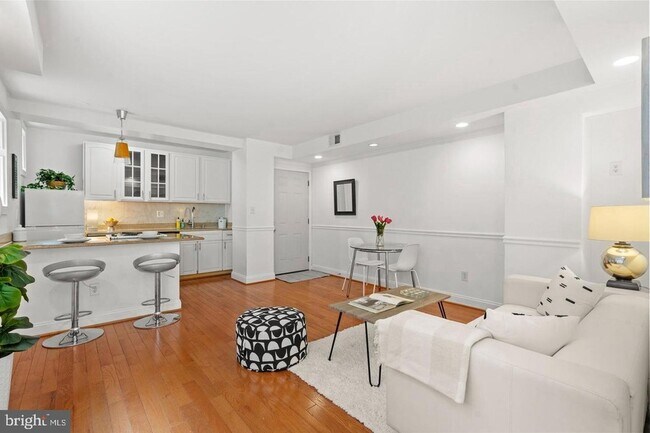 Foto del edificio - 1125 12th St NW