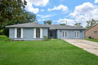 Building Photo - 12654 Monarch Rd