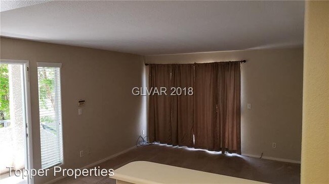 Building Photo - 3066 Tarpon