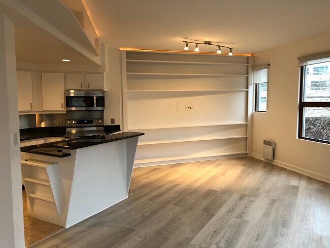 Foto del edificio - 2700 4th Ave