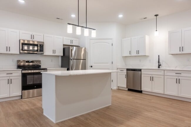 Building Photo - 58 Santo Domingo Dr