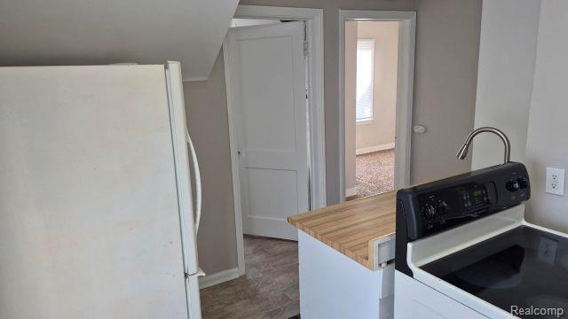 Foto del edificio - 1419 Fox St