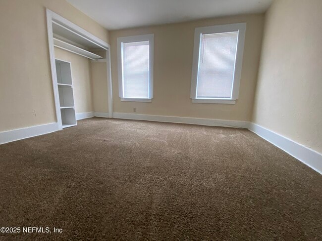 Foto del edificio - 345 Stockton St