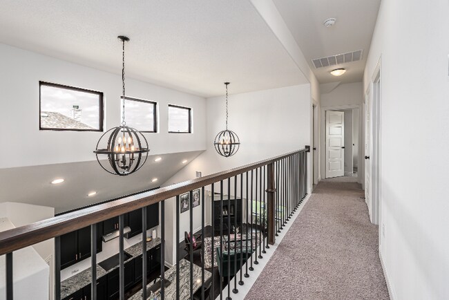 Building Photo - 279 Moonshadow Dr