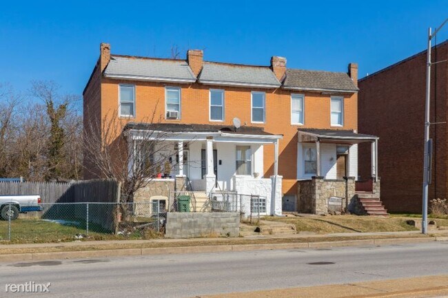 Building Photo - 4507 Park Heights Ave