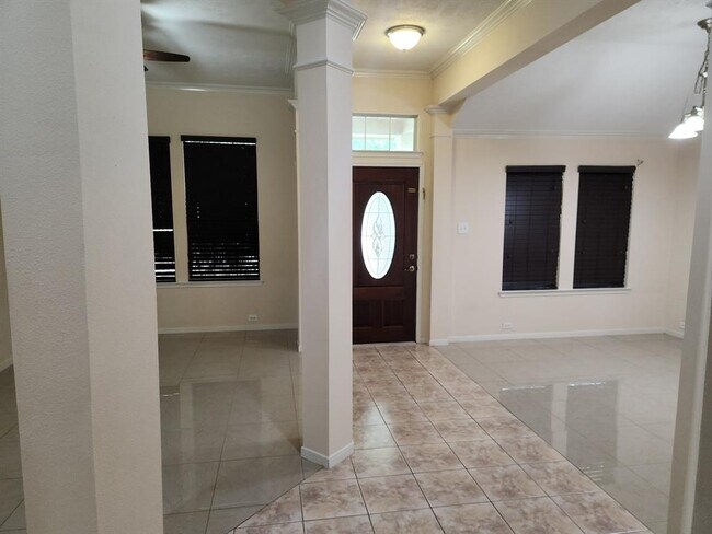 Building Photo - 7006 Chapel Meadow Ln